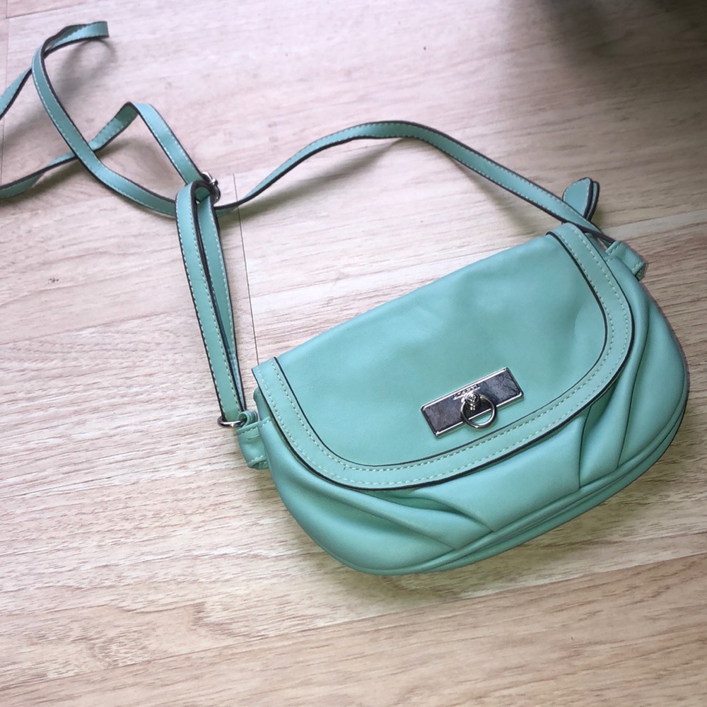 💙👛